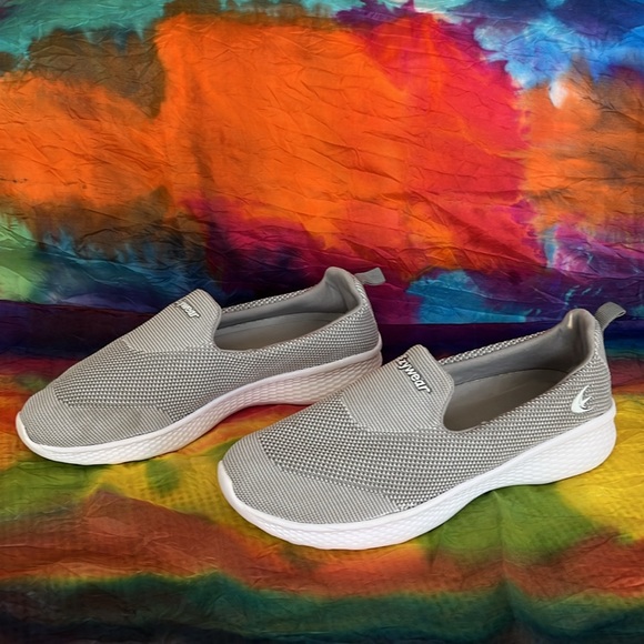 Ezywear Euro 39 US 8.5 Mesh Pull-on Lightweight Cushioned footbed Walking Work - Picture 4 of 9